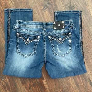 Women’s Miss Me Boyfriend Distressed Denim Capri’s size 30 JB5660P3